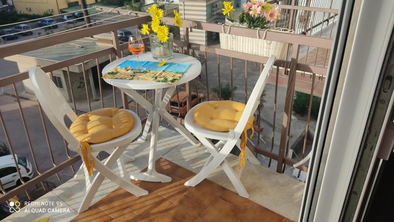 Queen'S House Cefalu Appartamento Vicino Il Mare Exterior foto
